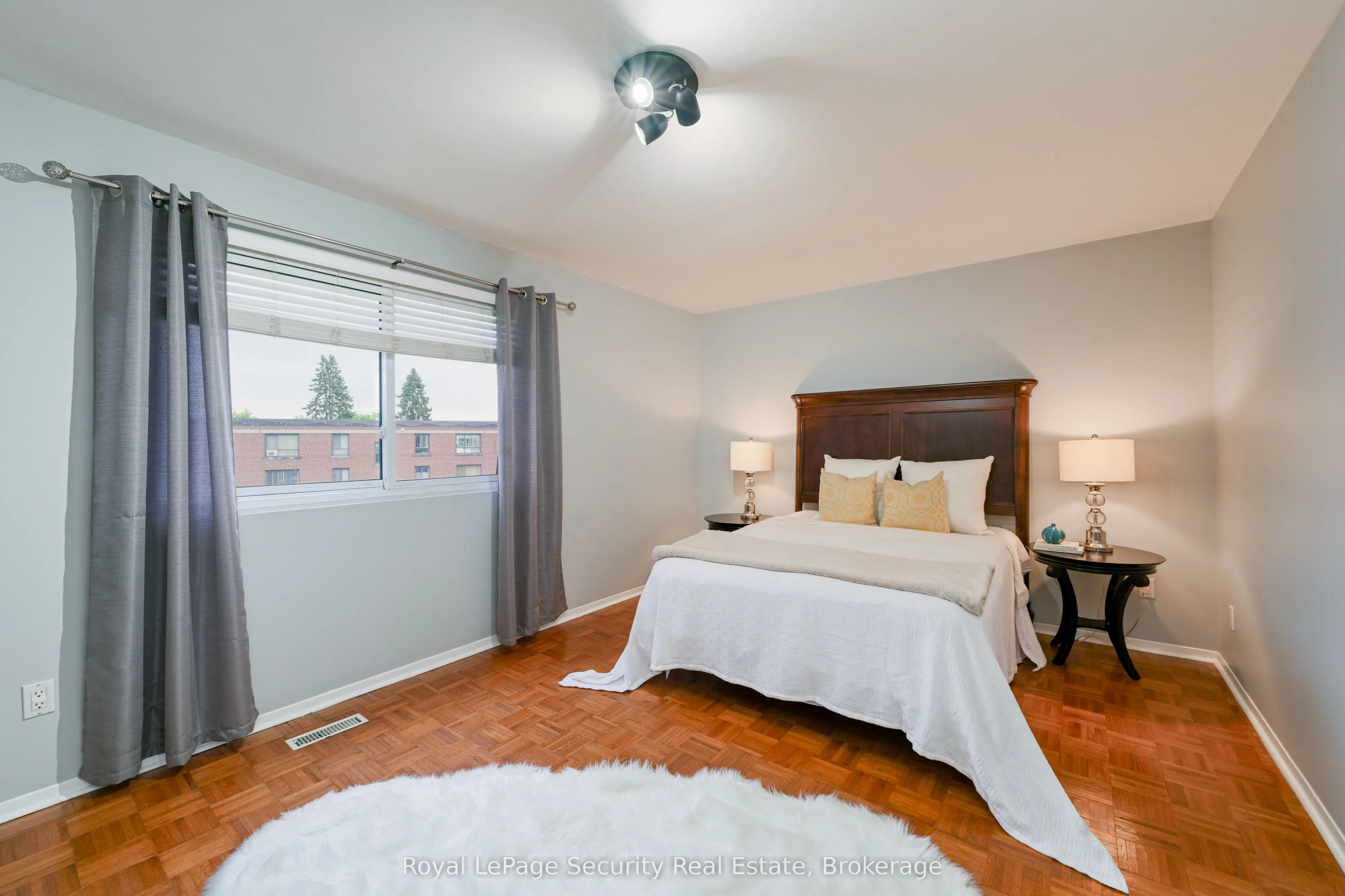 25 Parkchester Road