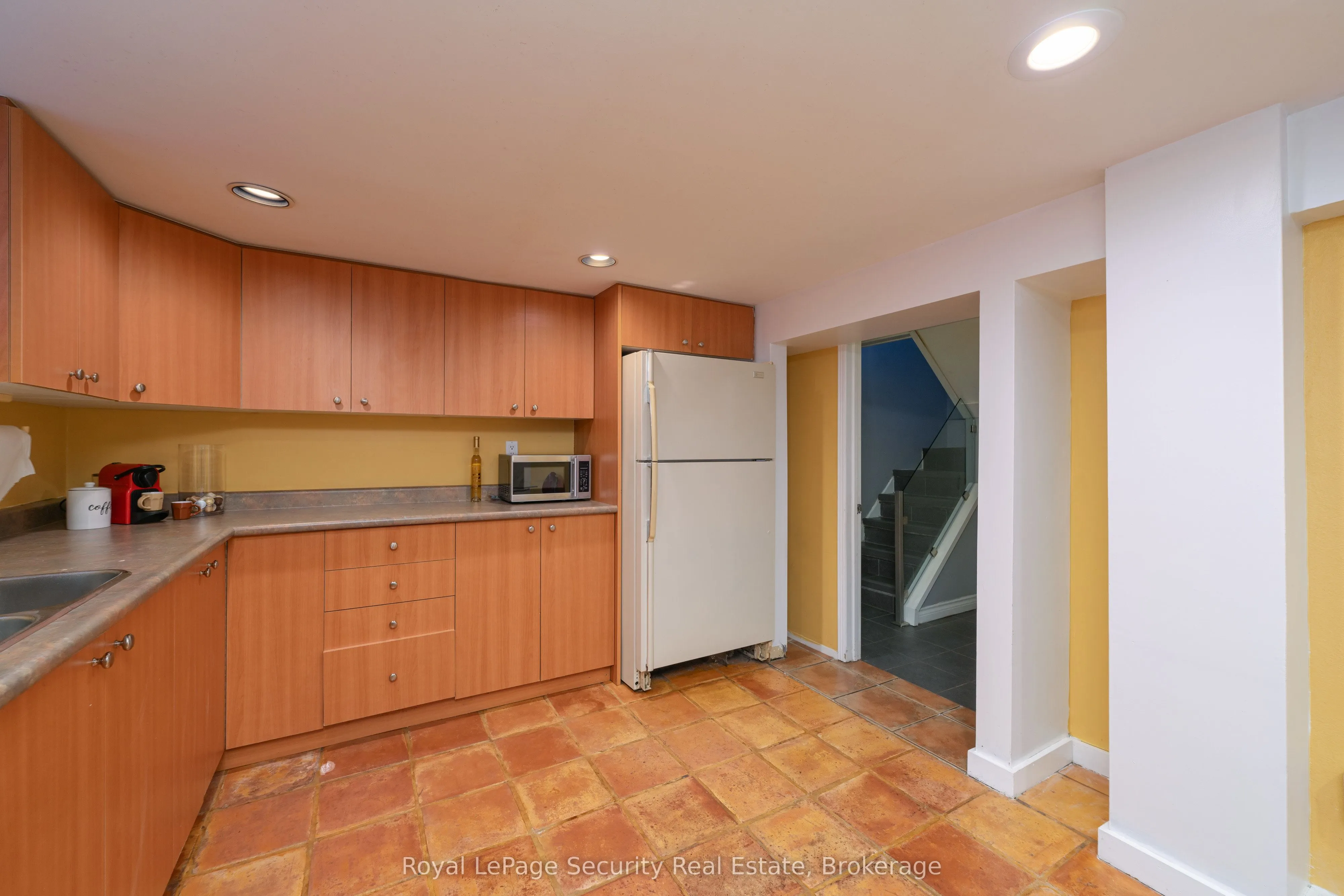 25 Parkchester Road