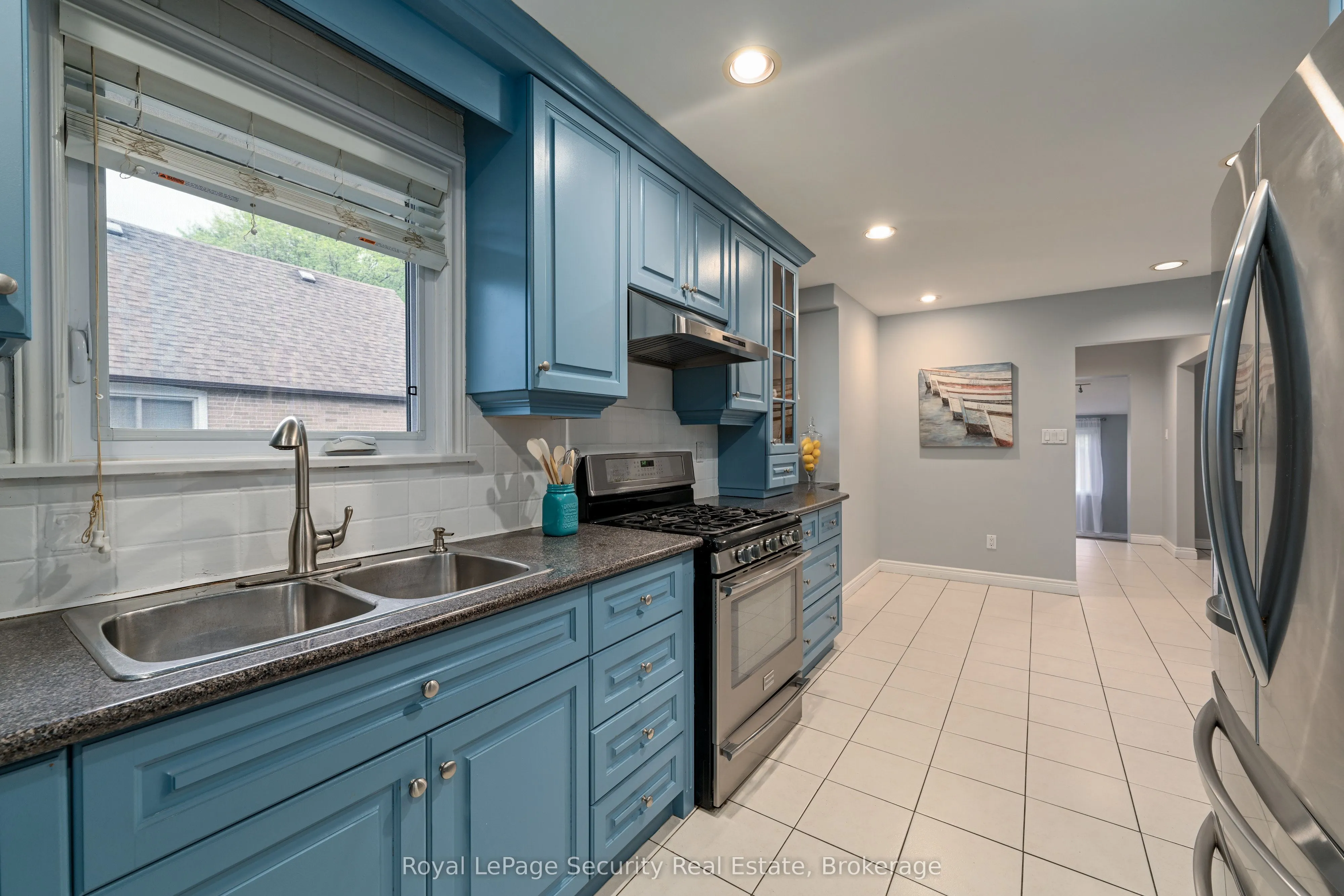 25 Parkchester Road