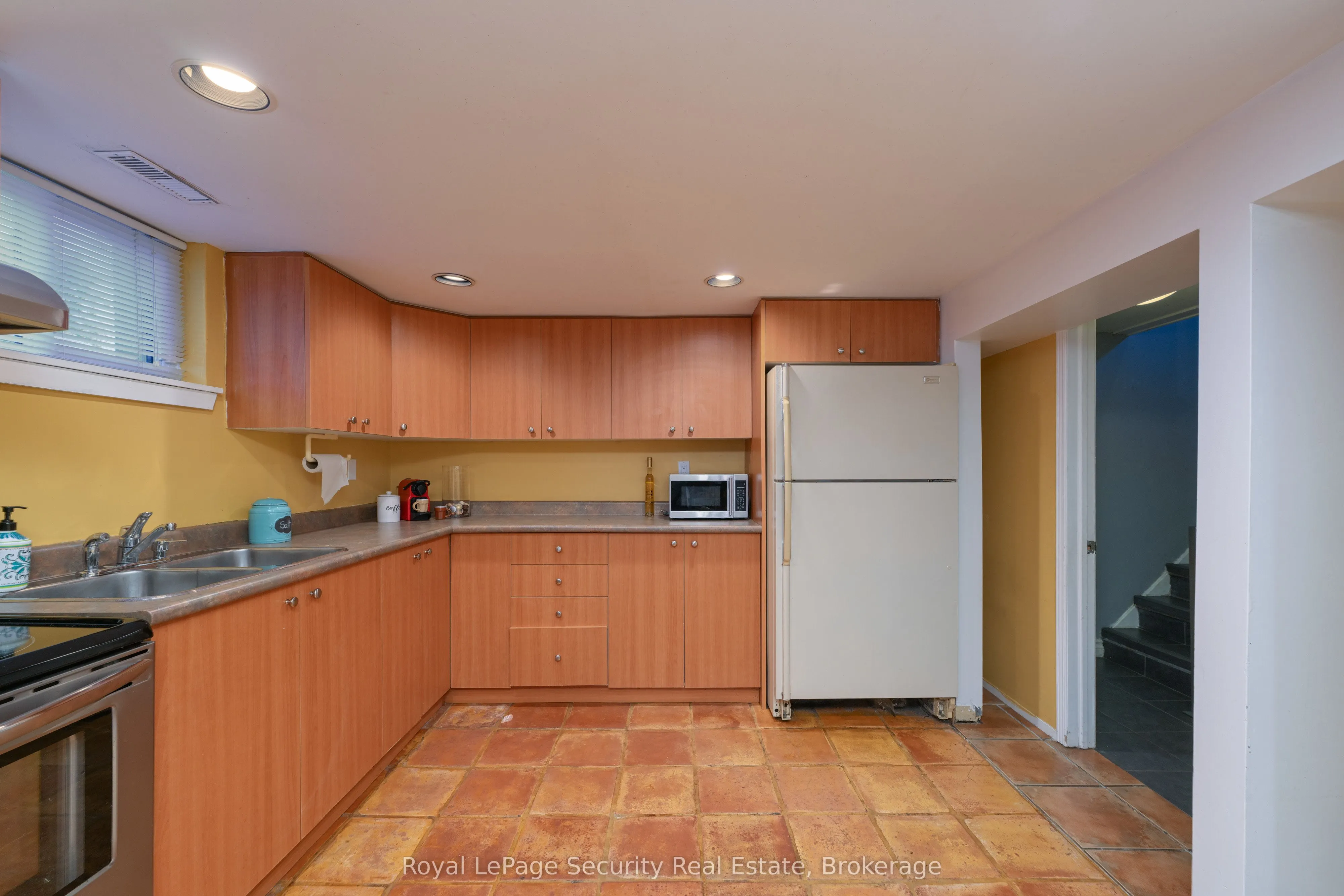 25 Parkchester Road