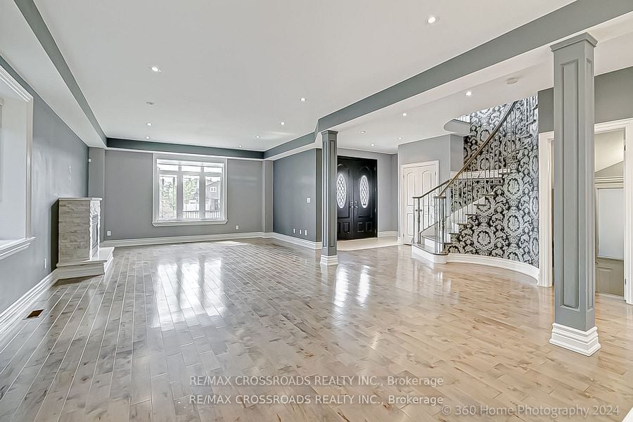 3043 Weston Road