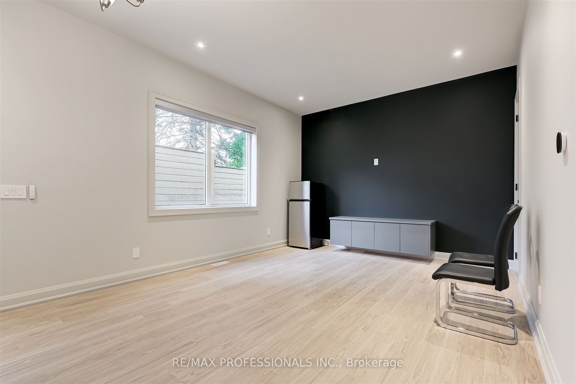 56 Shaver Avenue S, #Garden