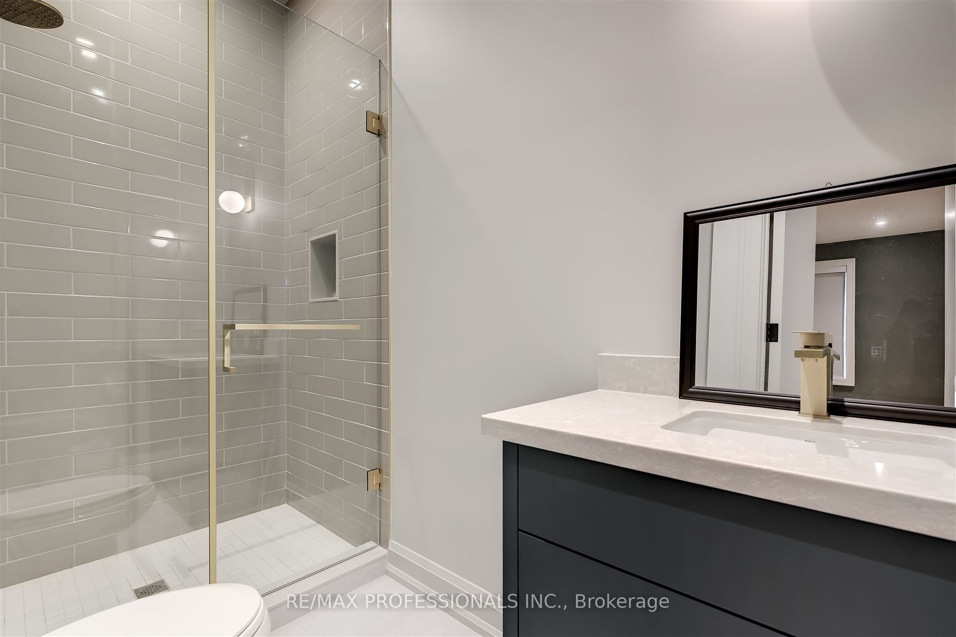 56 Shaver Avenue S, #Garden