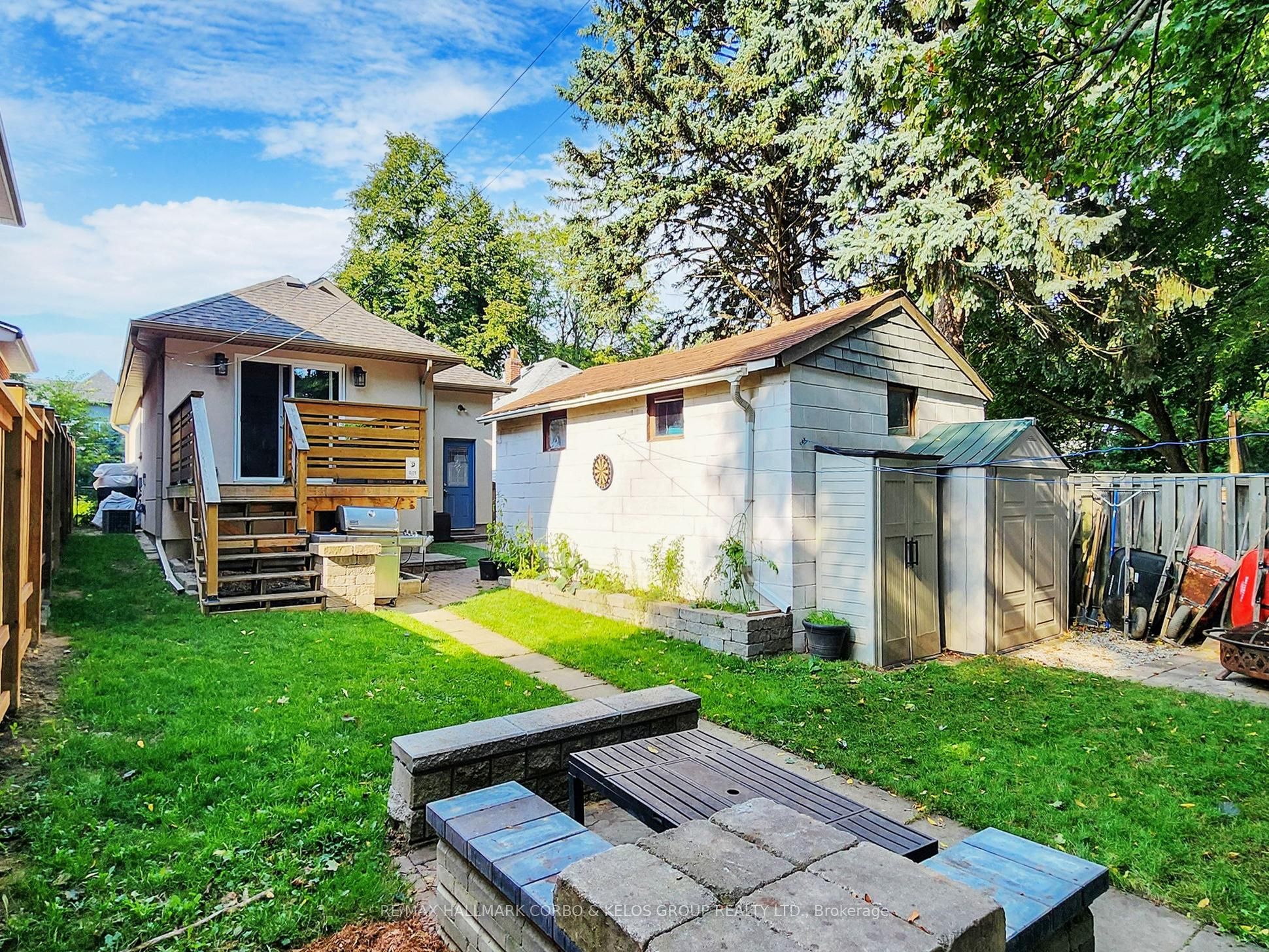 21 Enfield Avenue