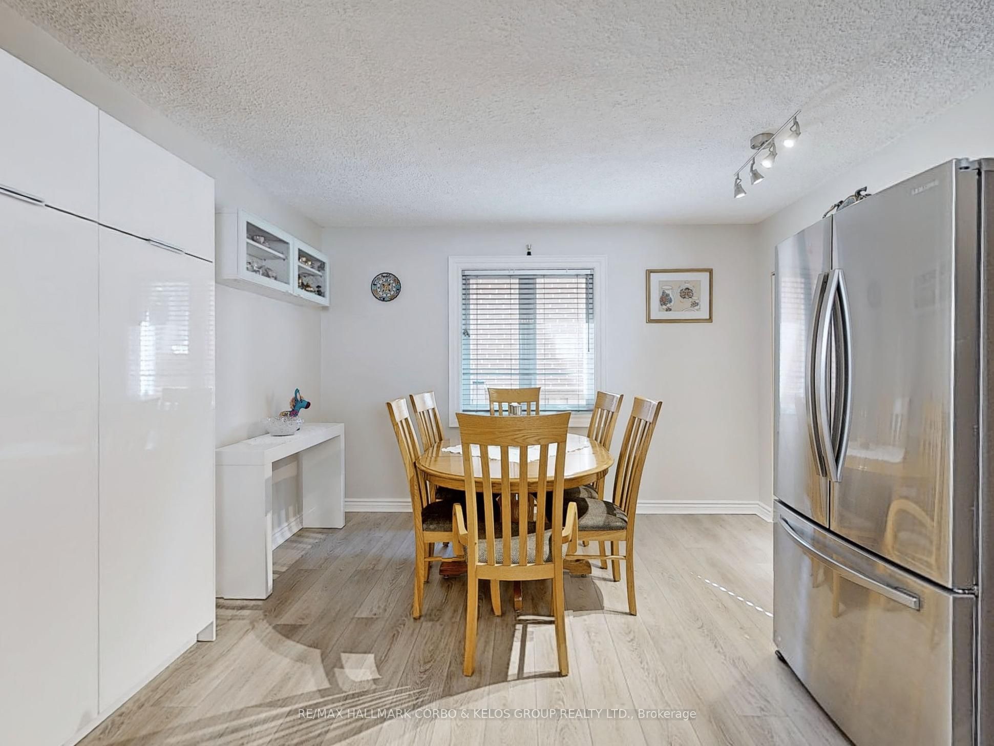 21 Enfield Avenue