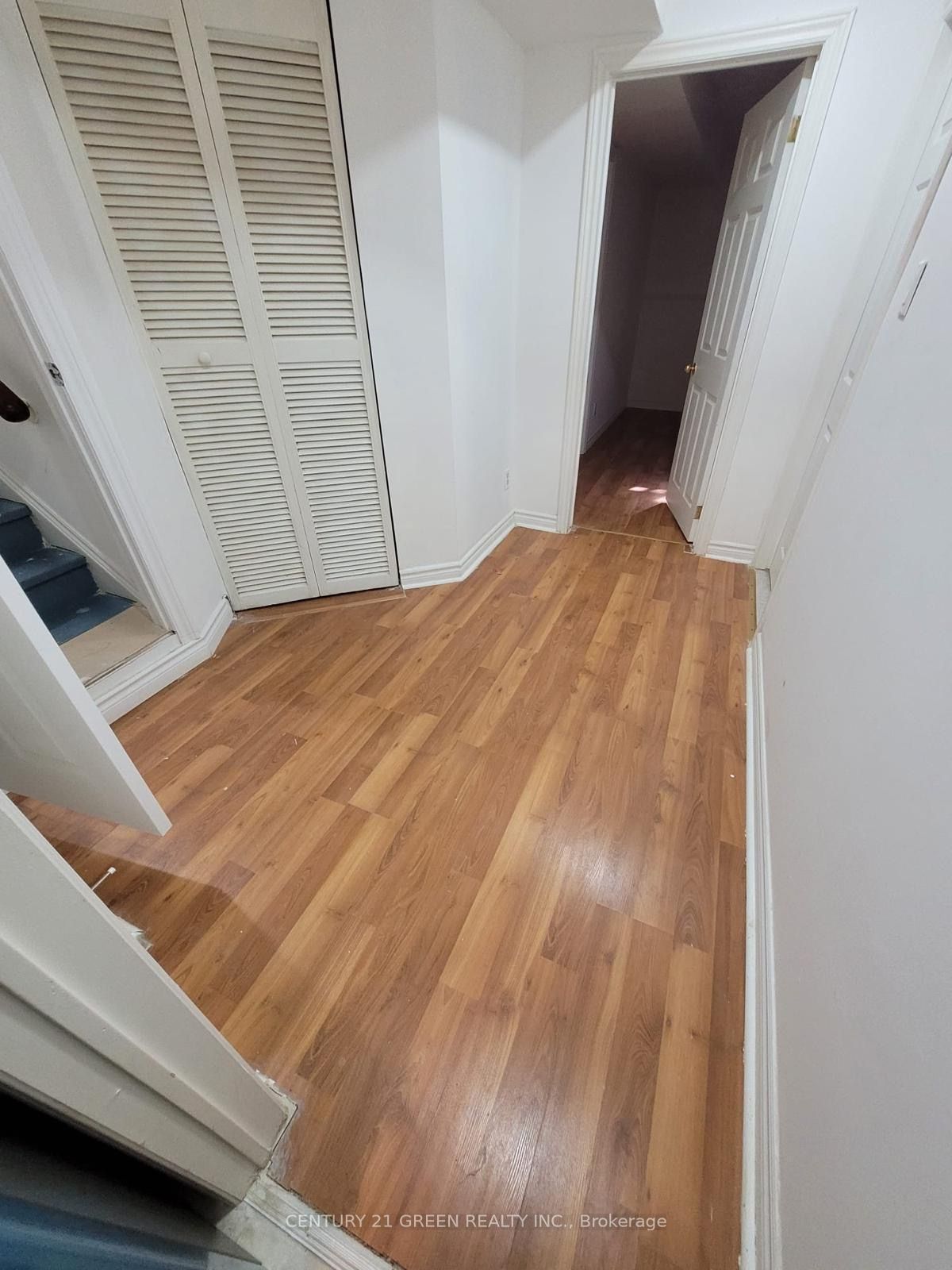 338 Hillside Drive