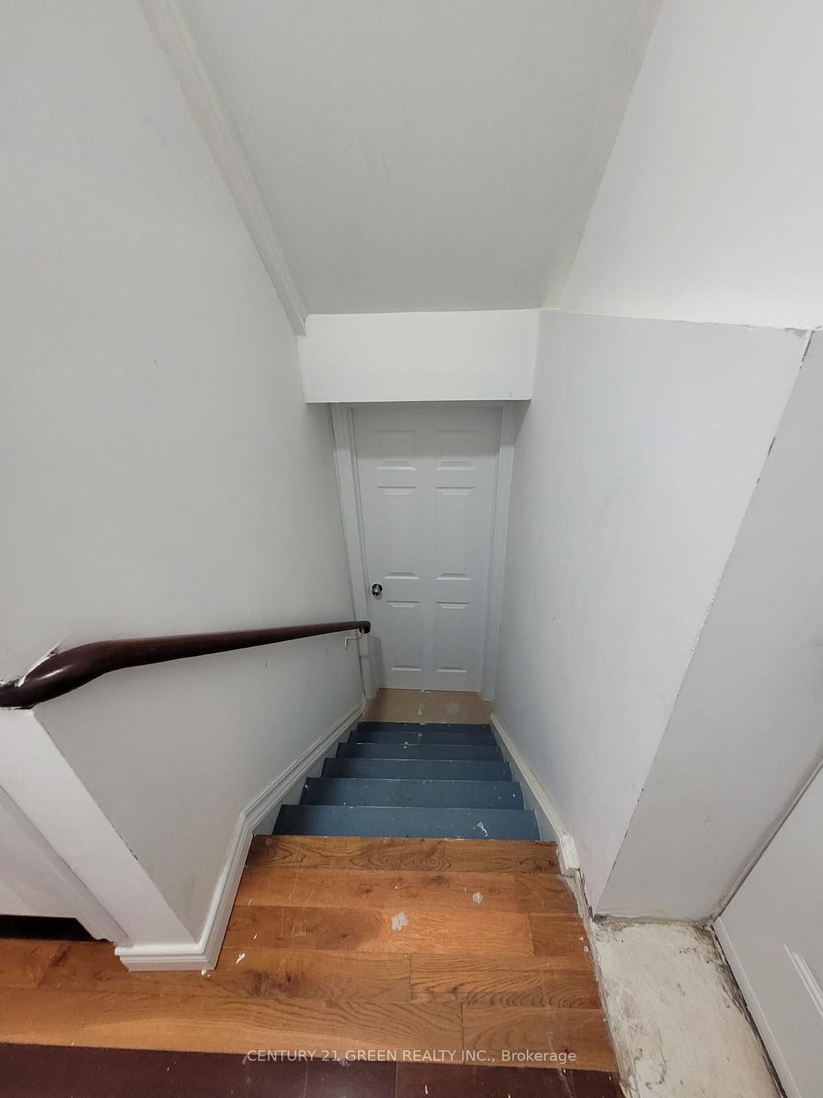 338 Hillside Drive