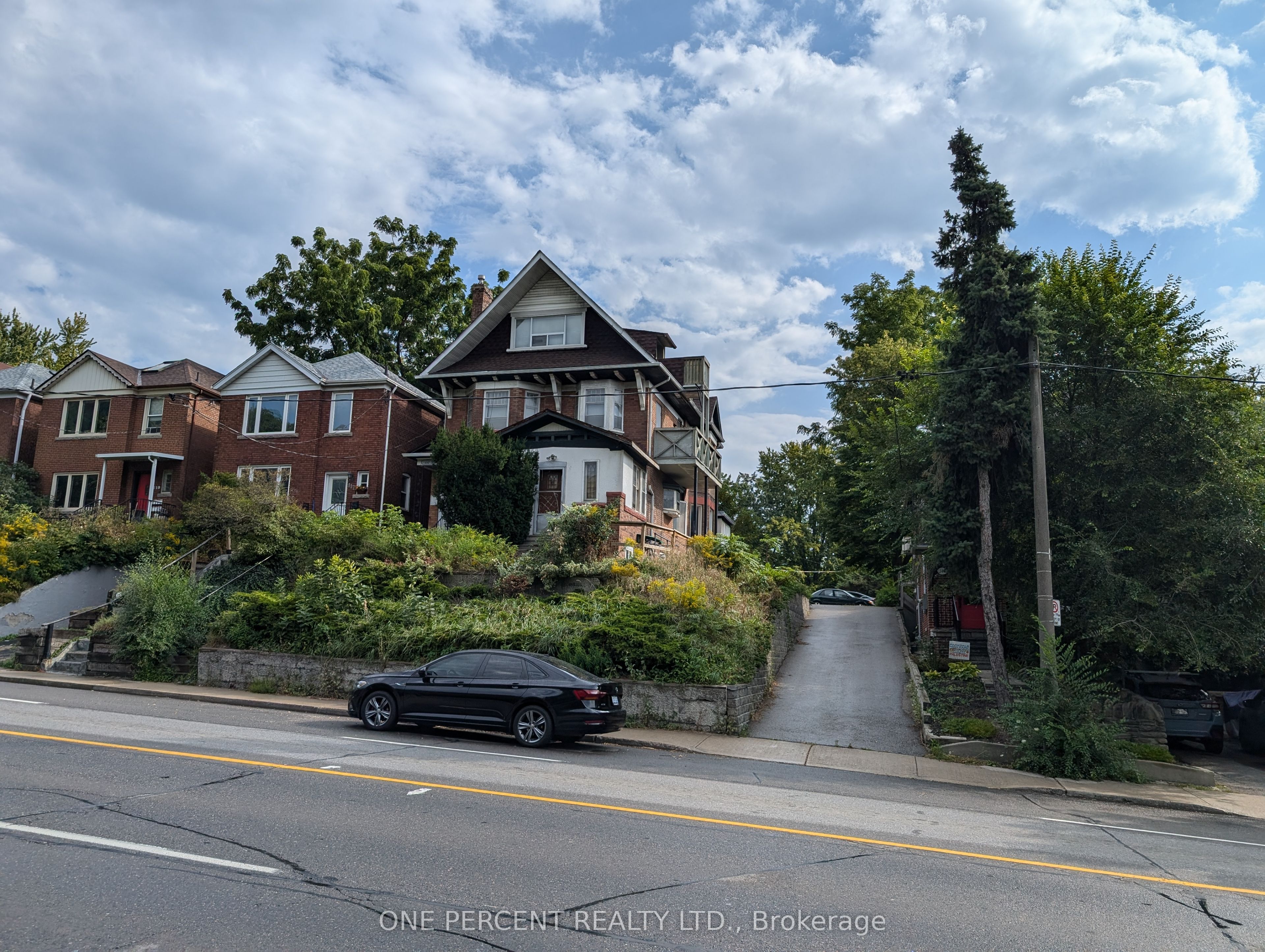 115 Parkside Drive