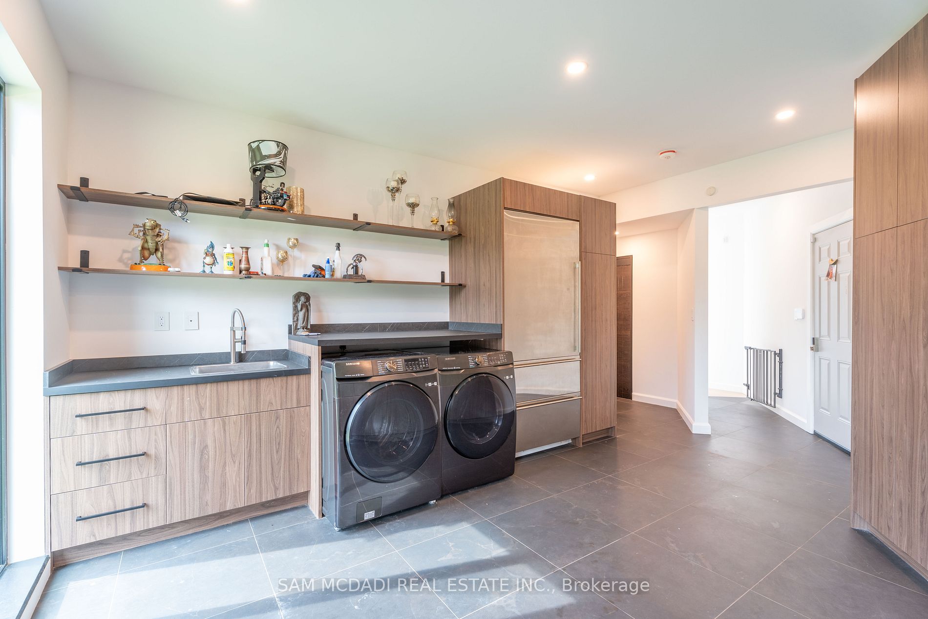 14020 Winston Churchill Boulevard