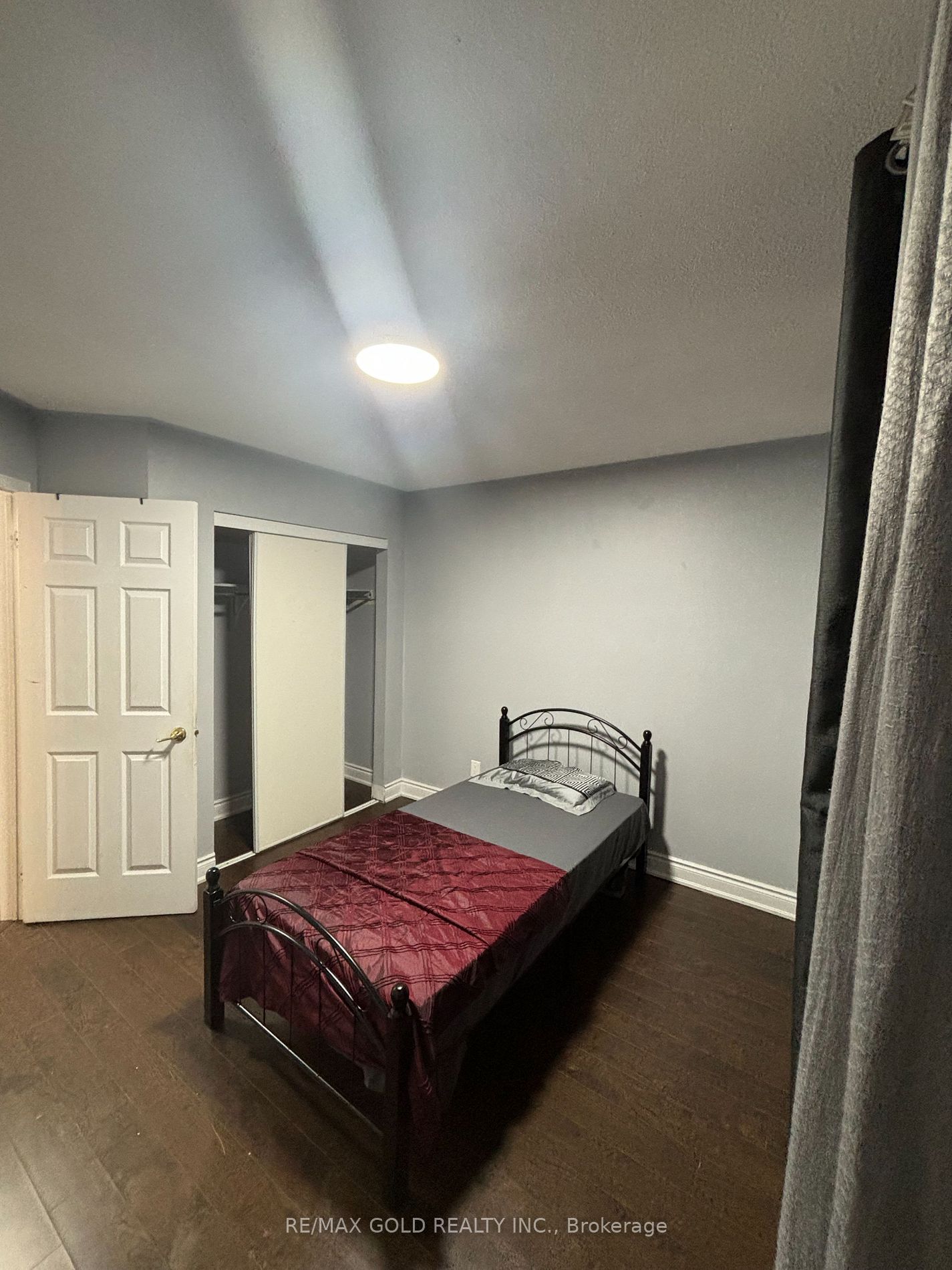 3 Great Plains Street
