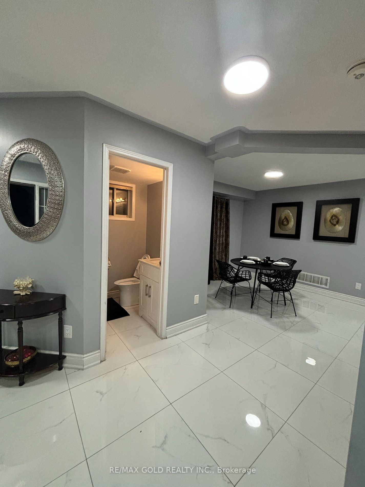 3 Great Plains Street