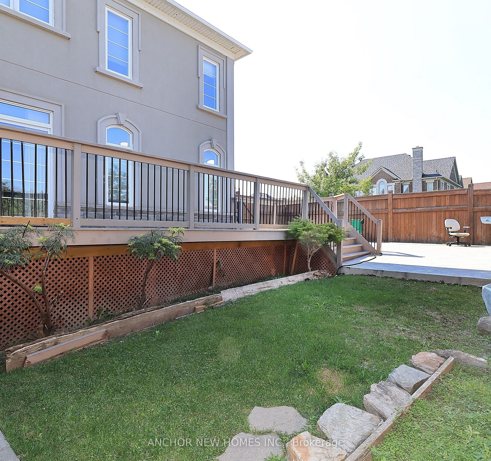 25 Ingleborough Drive