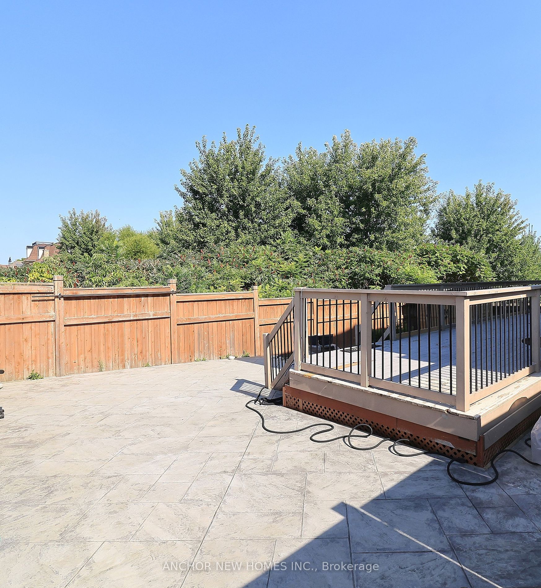 25 Ingleborough Drive