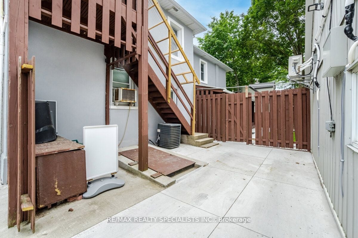 521 Guelph Street