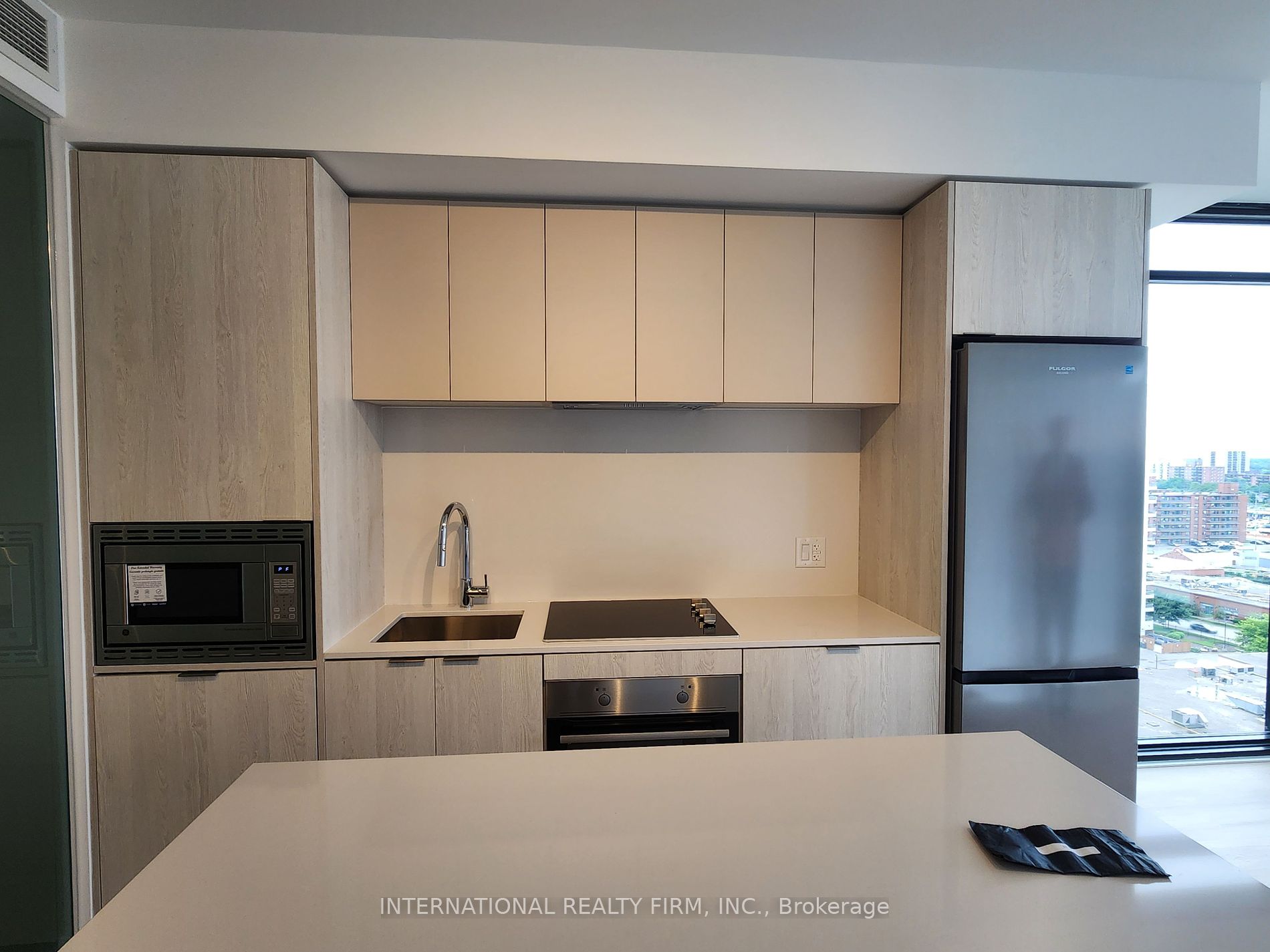 86 Dundas Street E #1101