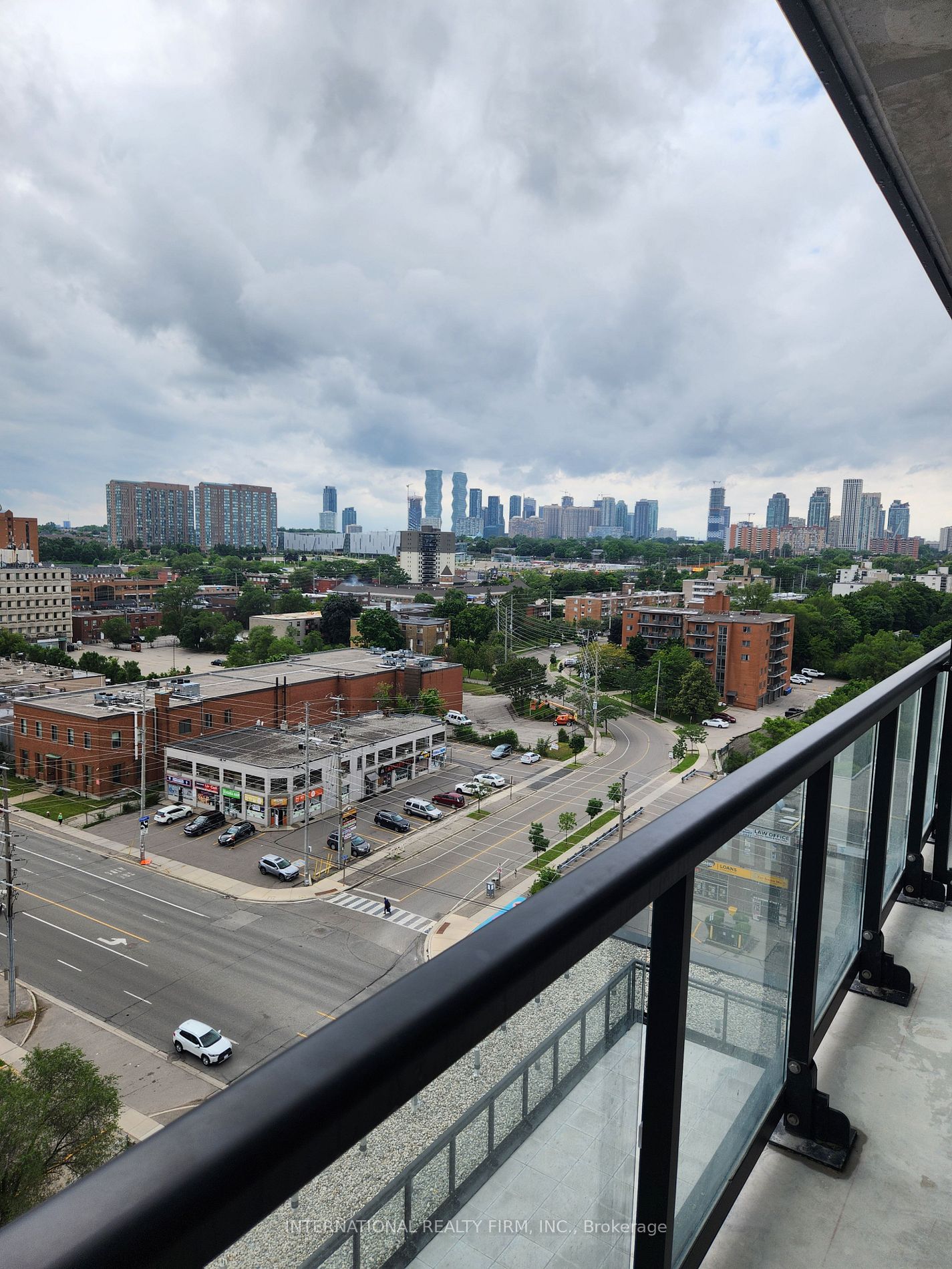 86 Dundas Street E #1101
