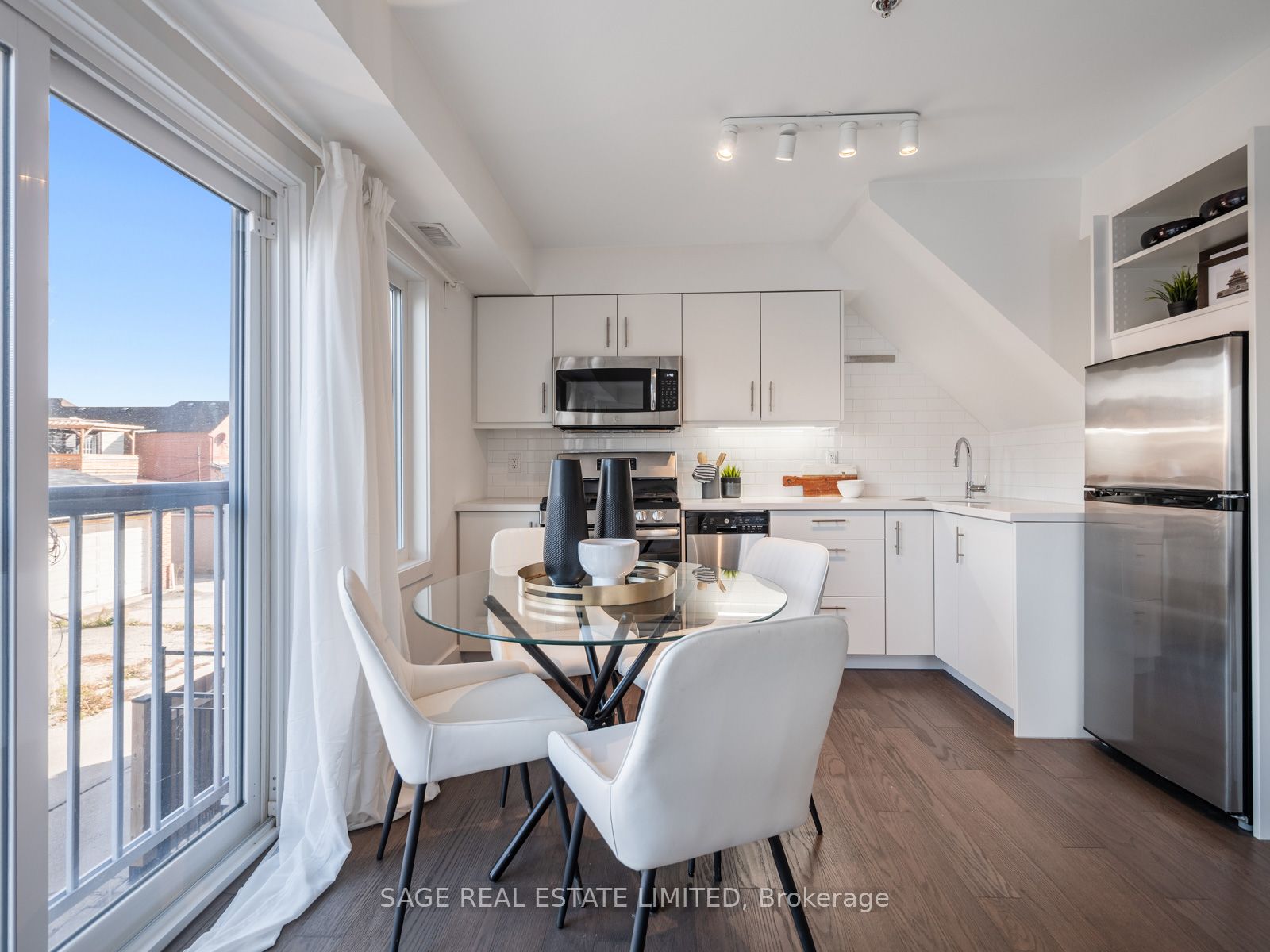 1183 Dufferin Street, #108