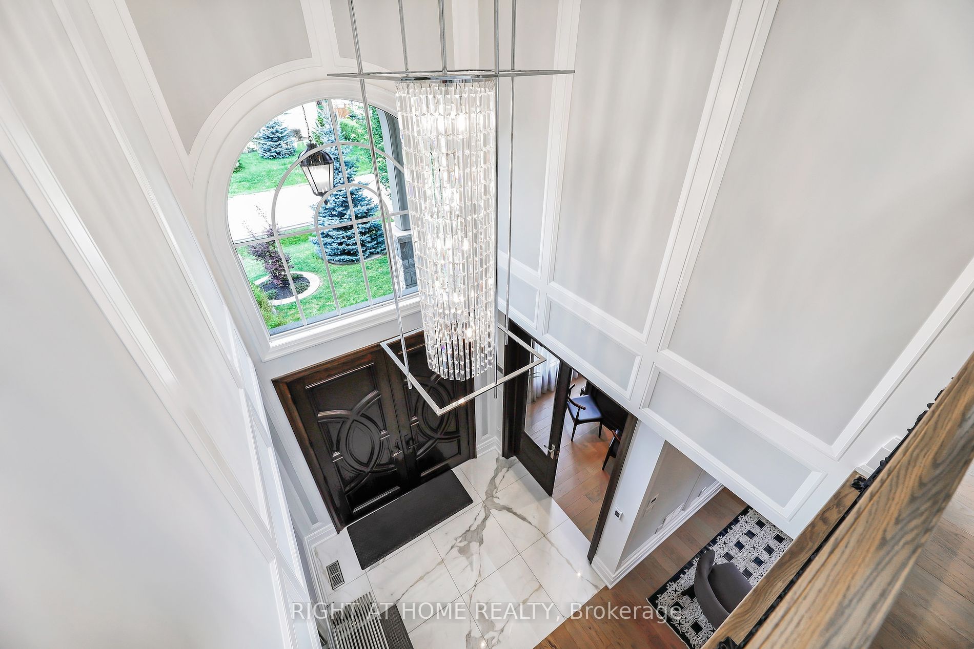 484 Avonwood Drive