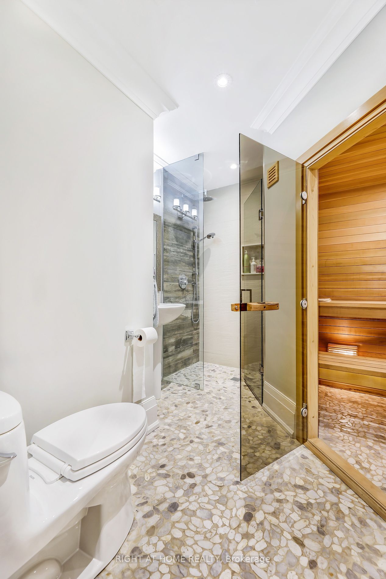 484 Avonwood Drive