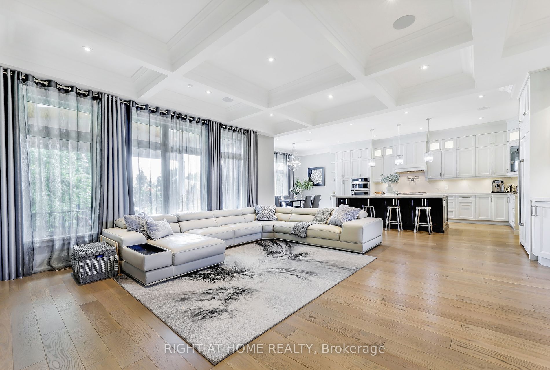 484 Avonwood Drive