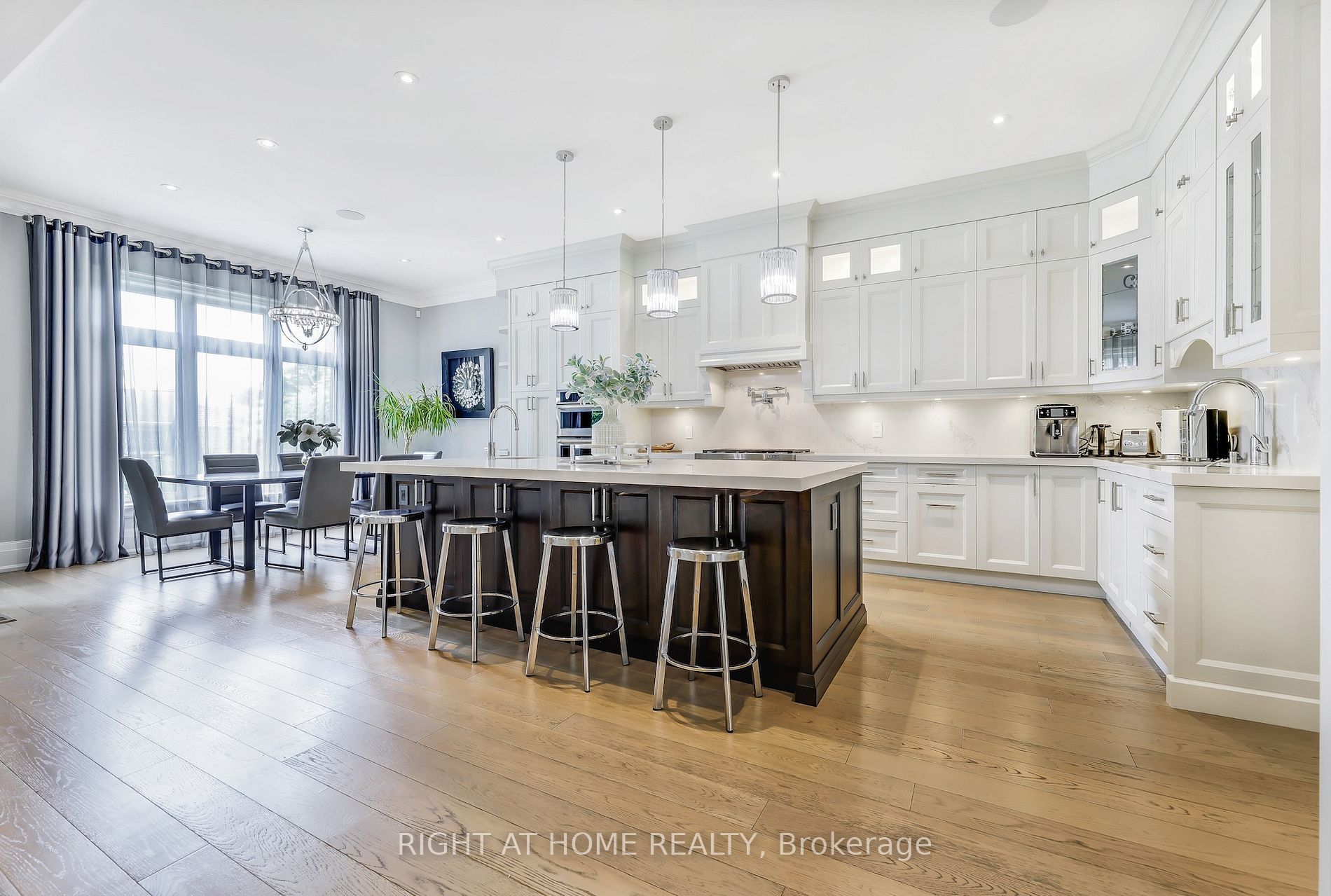 484 Avonwood Drive