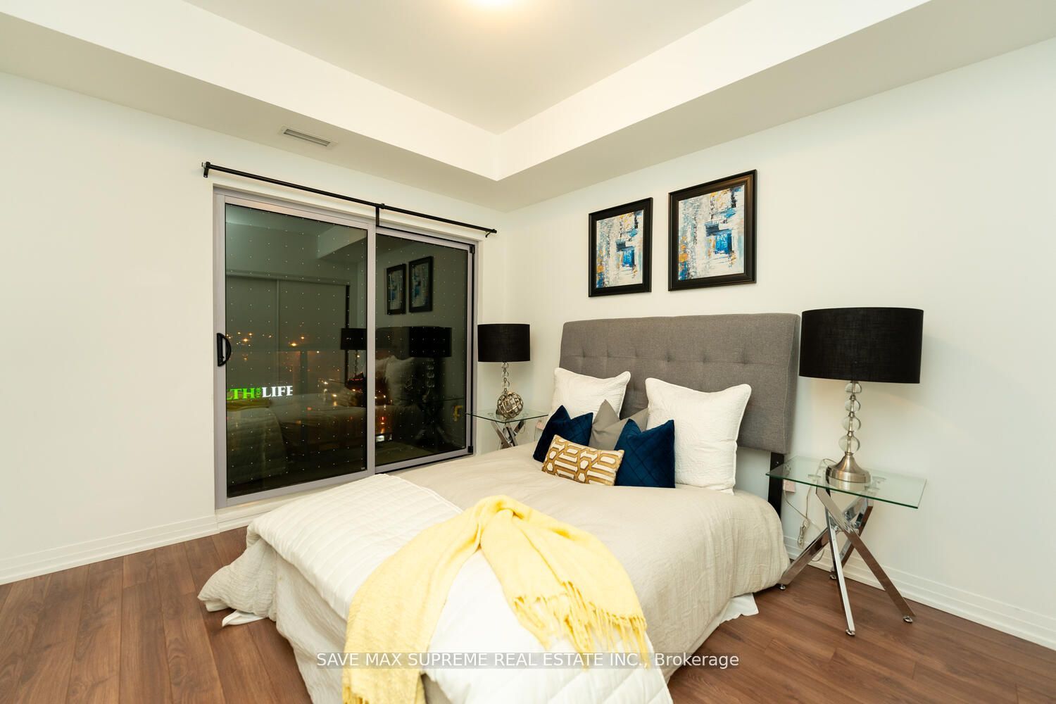 408 Browns Line, #305
