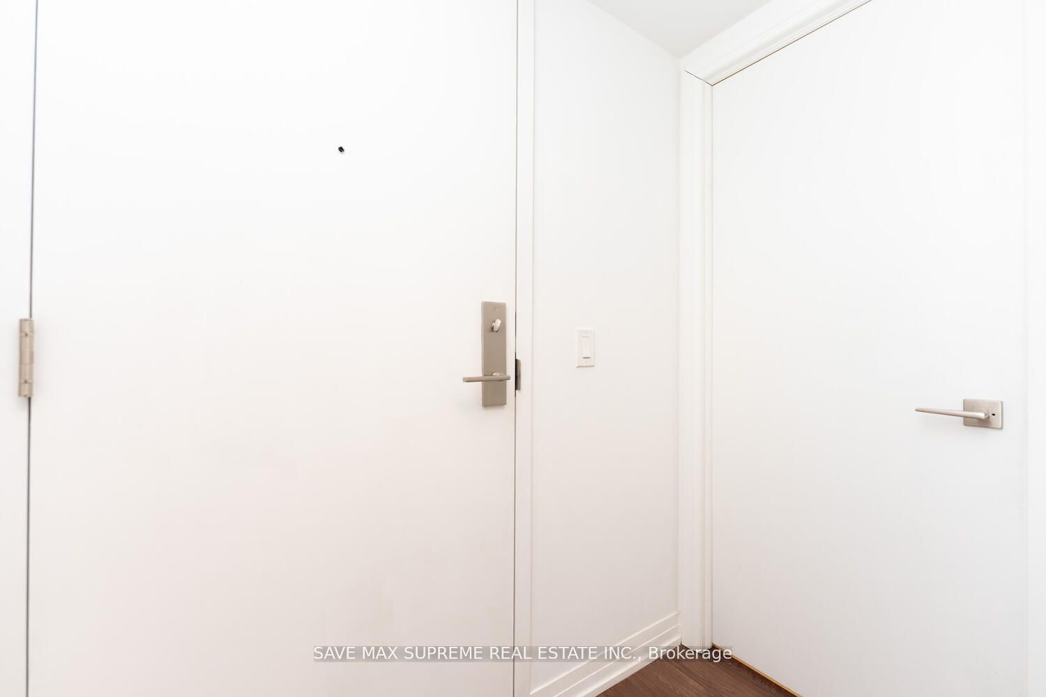 408 Browns Line, #305