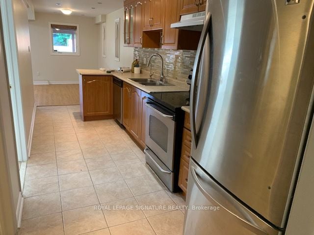 248 Breton Avenue, #Lower