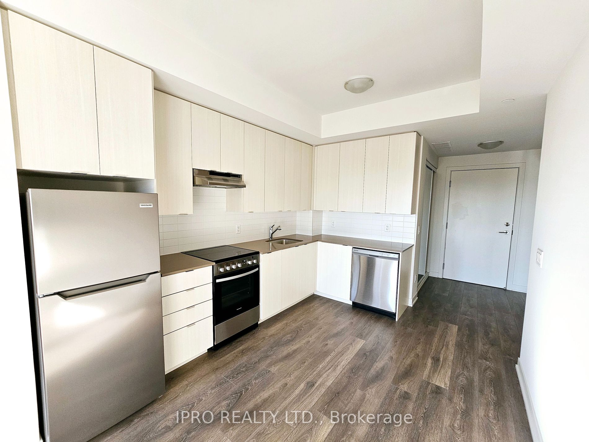 62 Sky Harbour Drive, #311