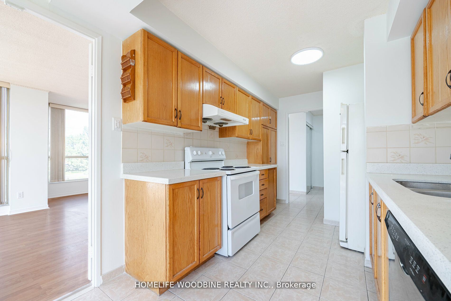 2901 Kipling Avenue, #204