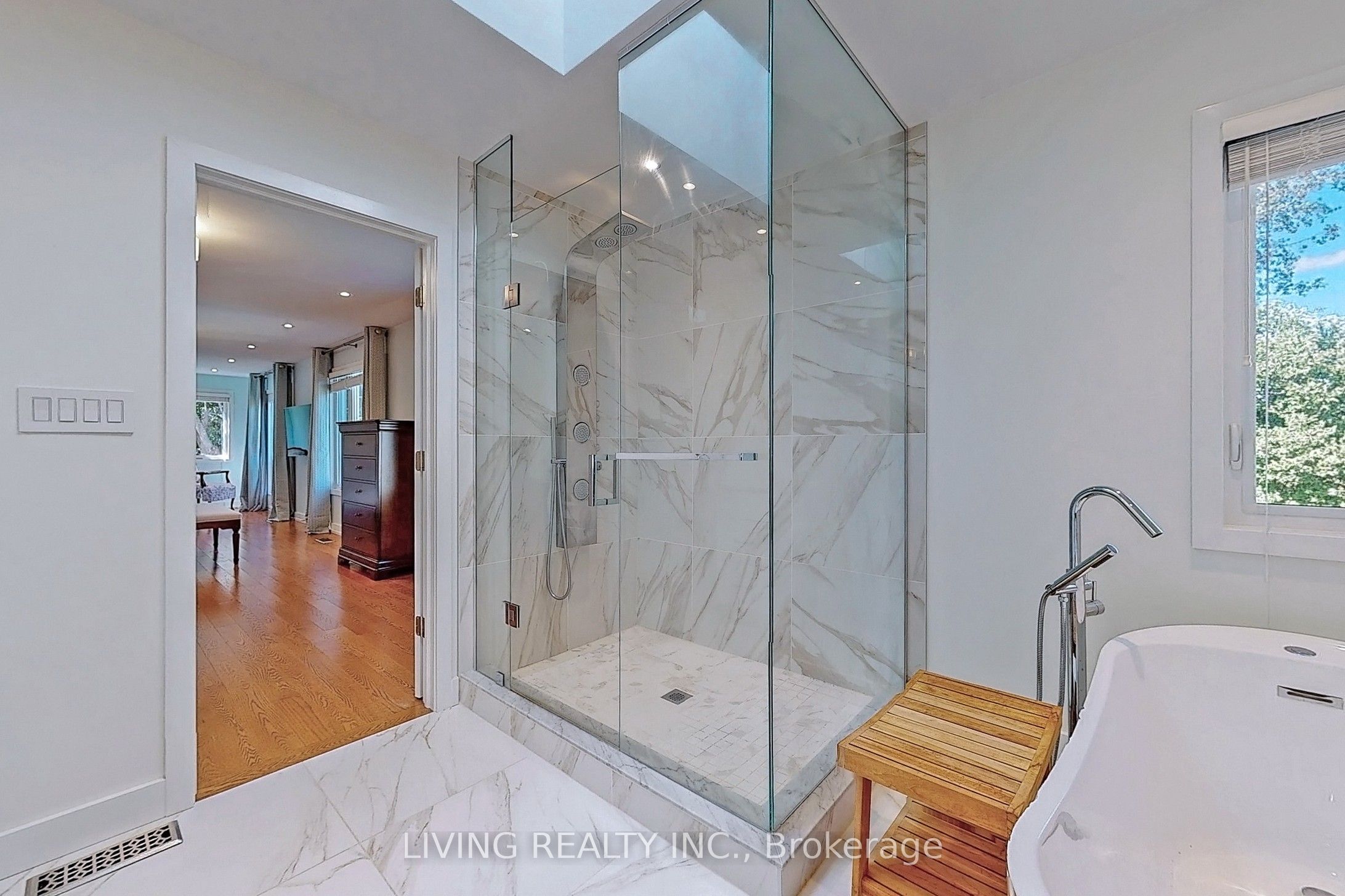1280 Watersedge Road