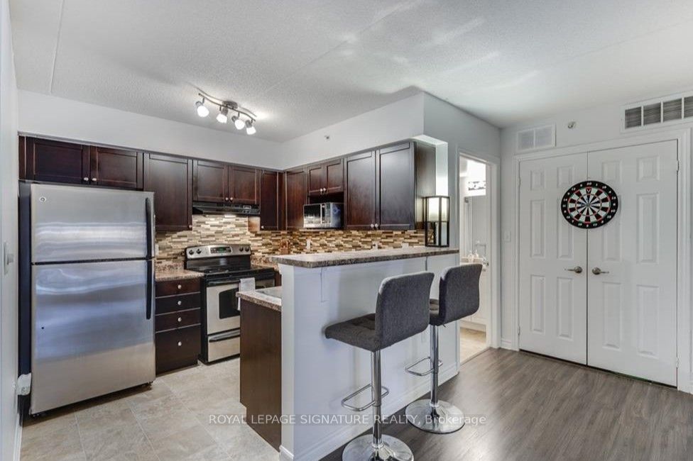 1340 Main Street E, #208