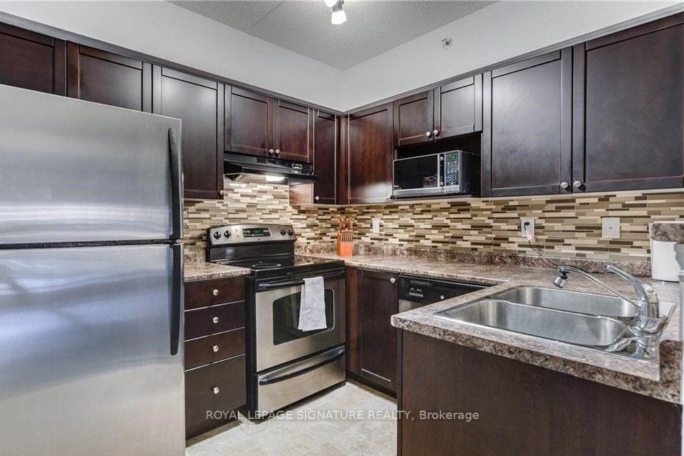 1340 Main Street E, #208