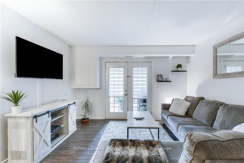 1340 Main Street E, #208
