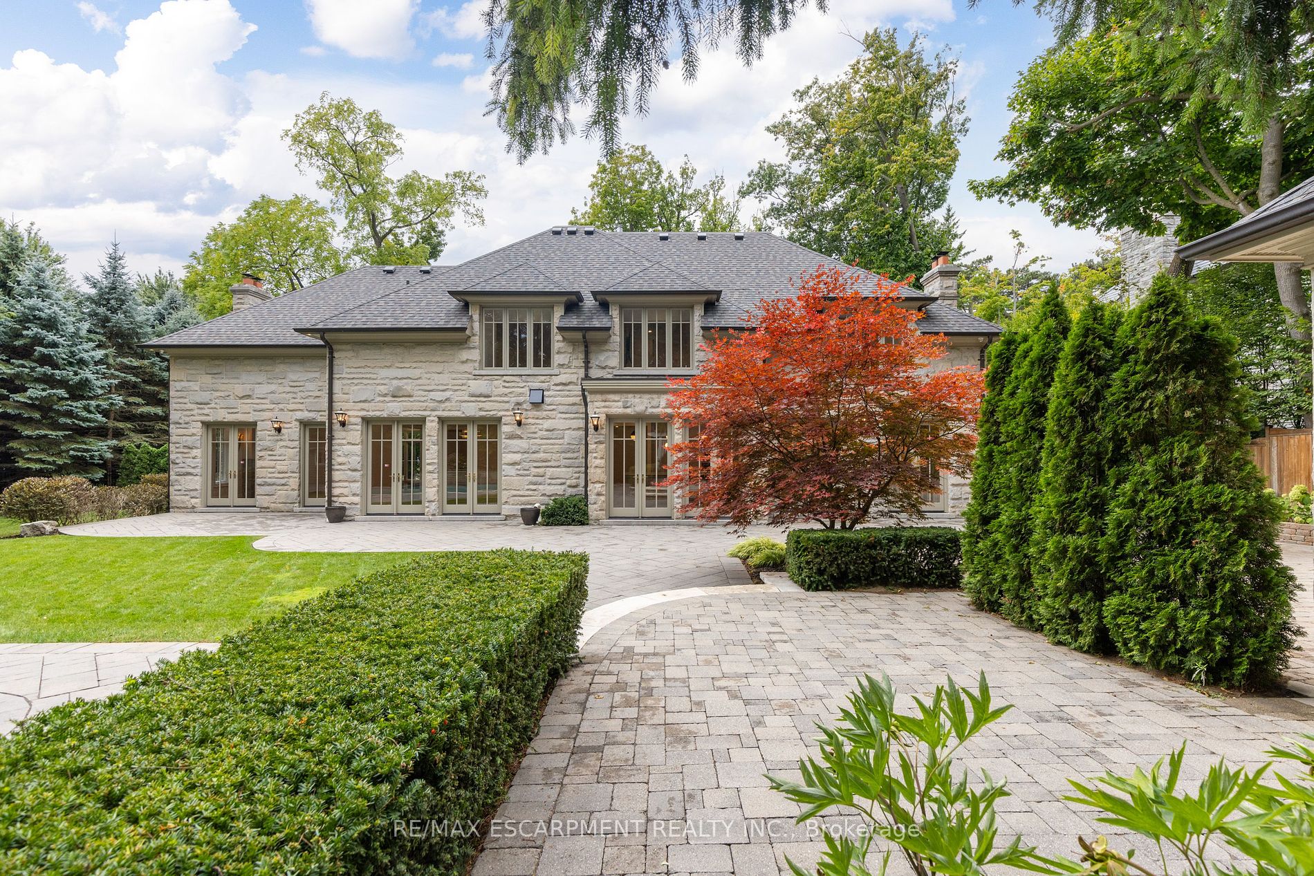 119 Chartwell Road