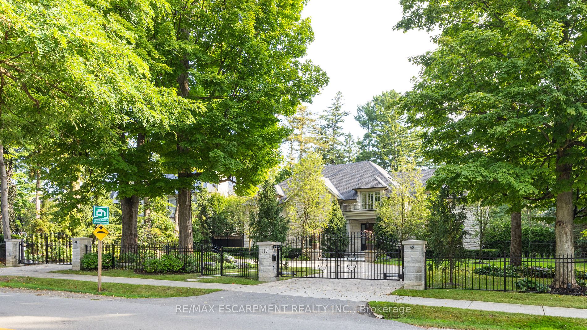 119 Chartwell Road