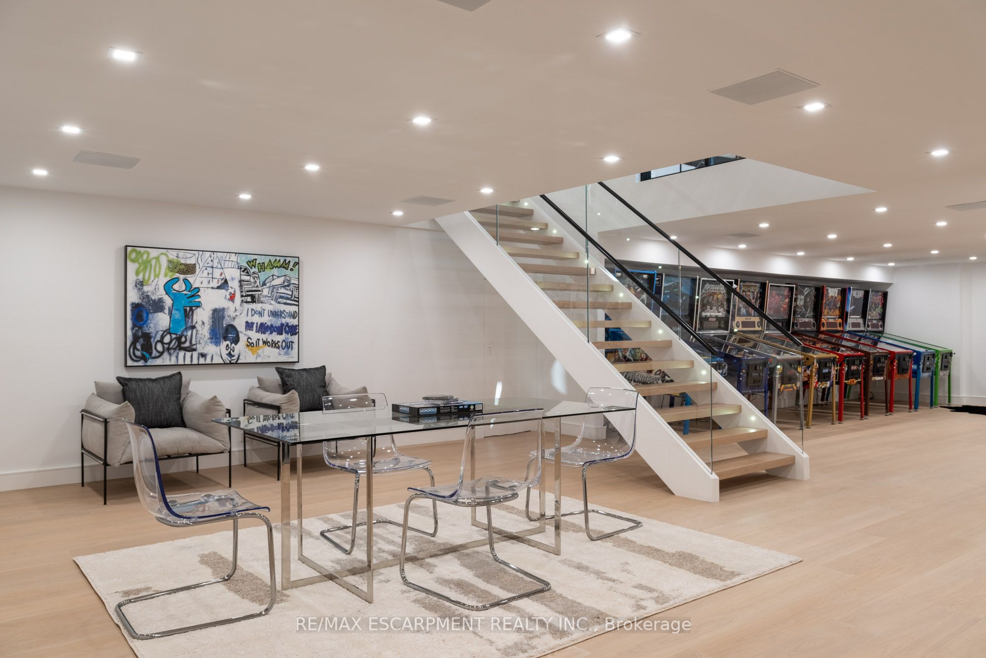 210 Chartwell Road