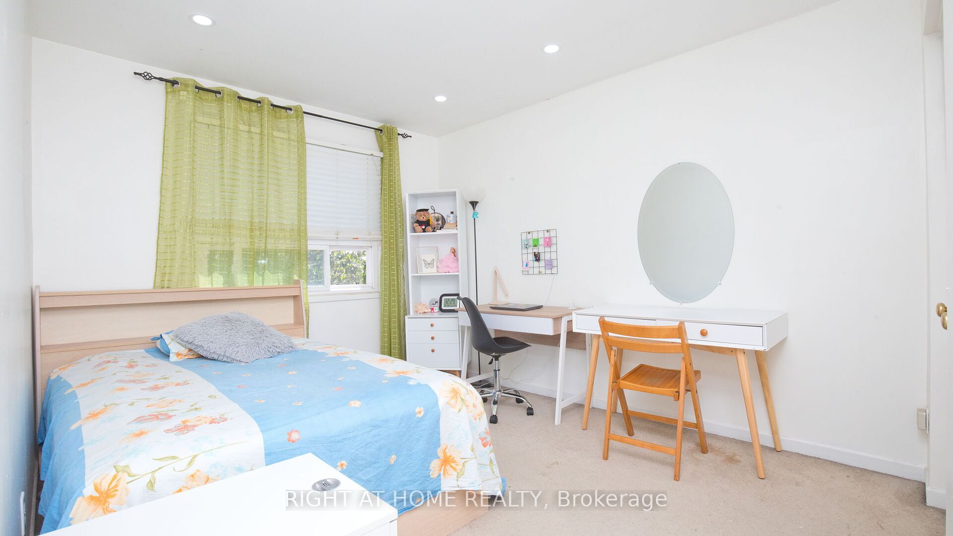 1180 Mississauga Valley Boulevard #4