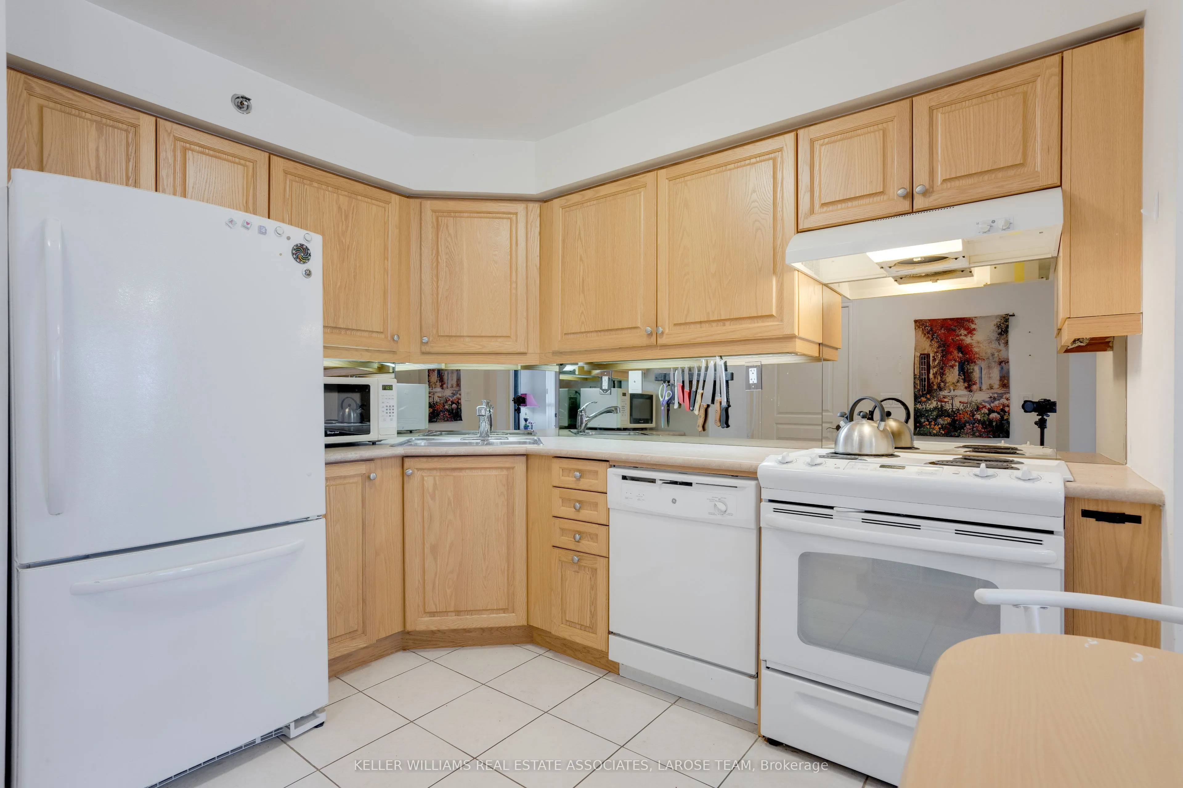 3 Marine Parade Drive #707