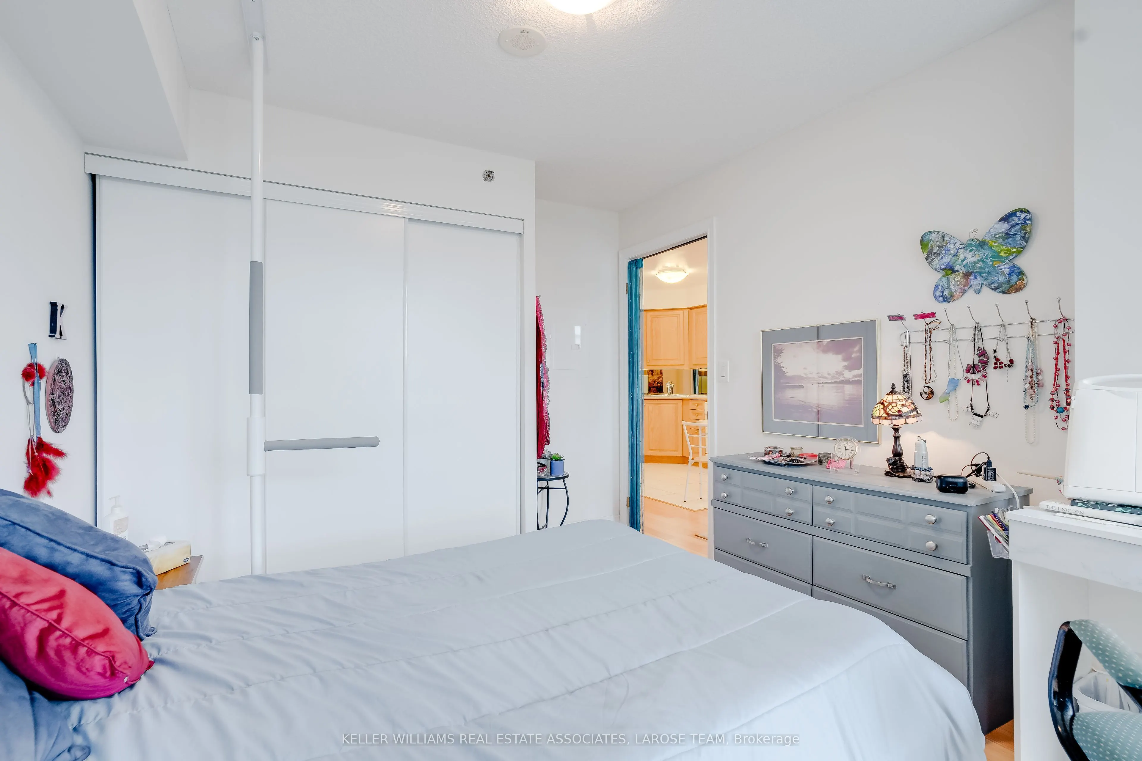 3 Marine Parade Drive #707