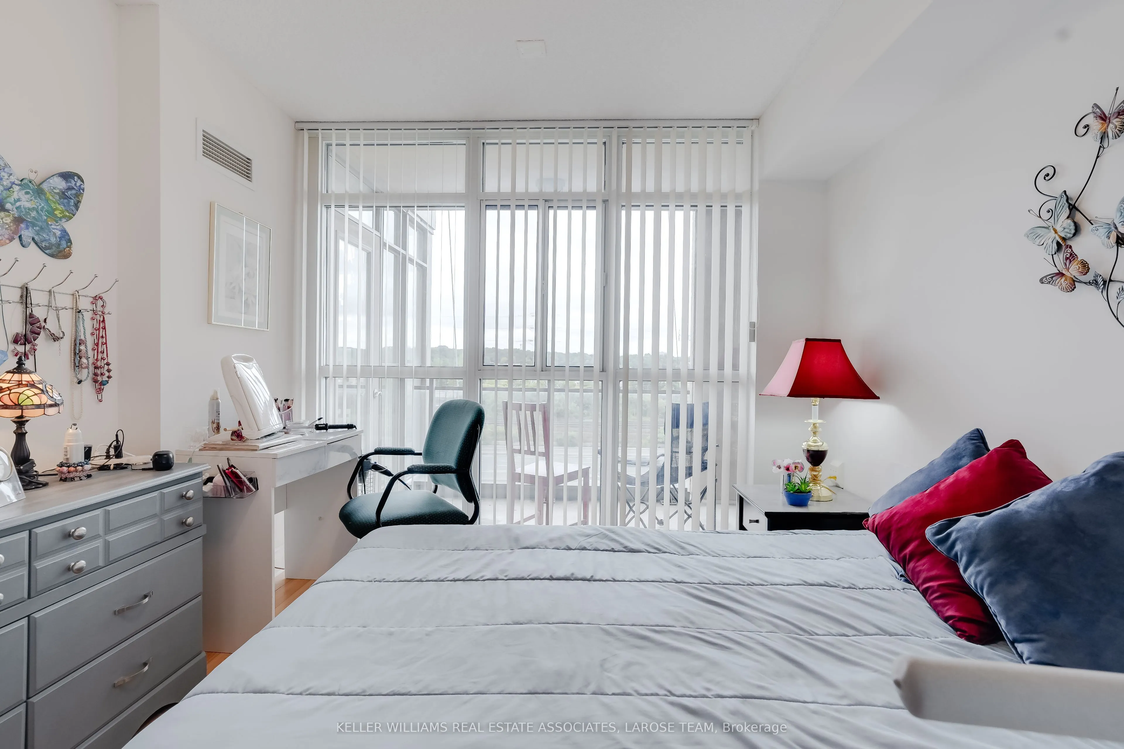 3 Marine Parade Drive #707