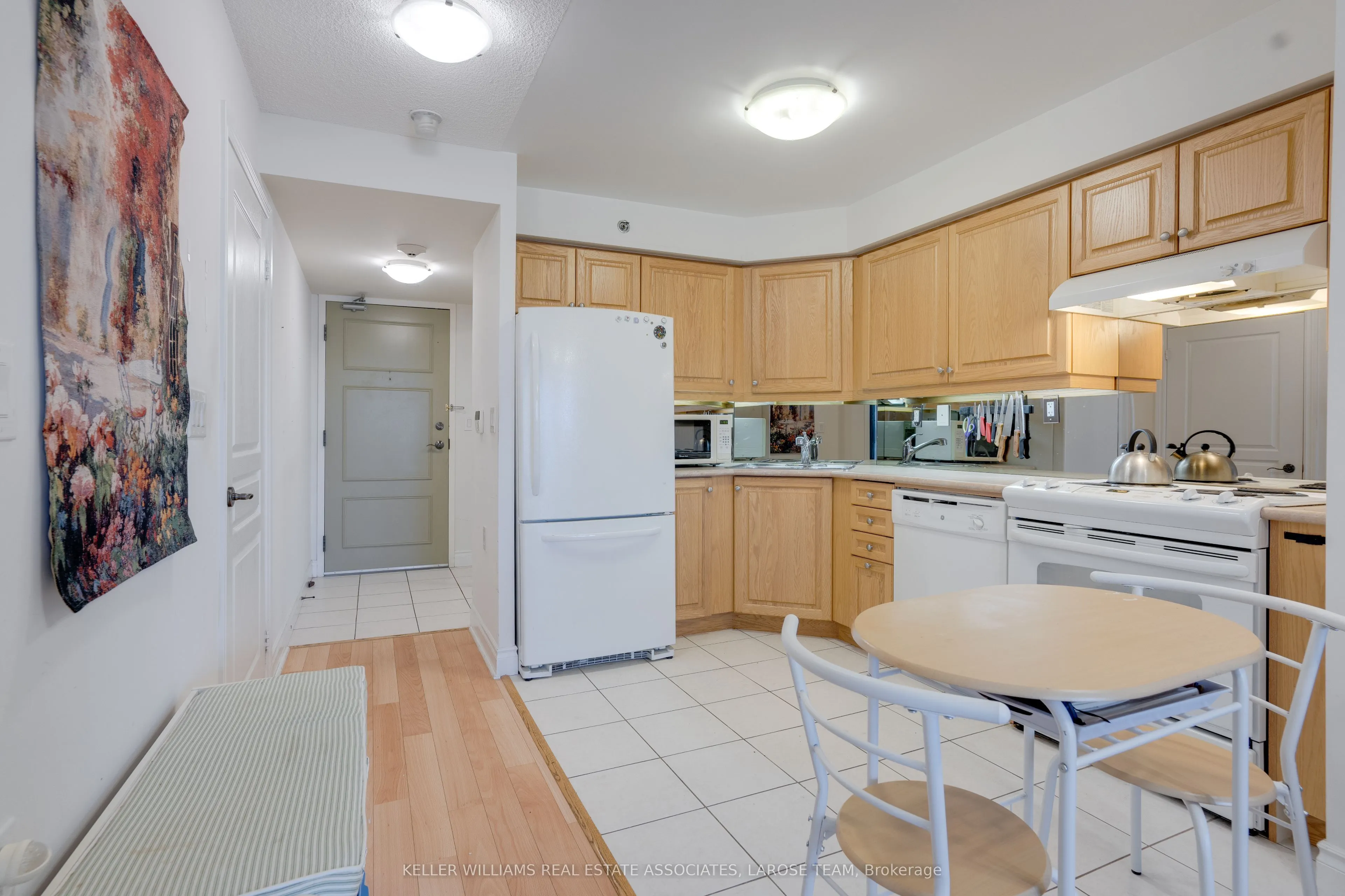 3 Marine Parade Drive #707