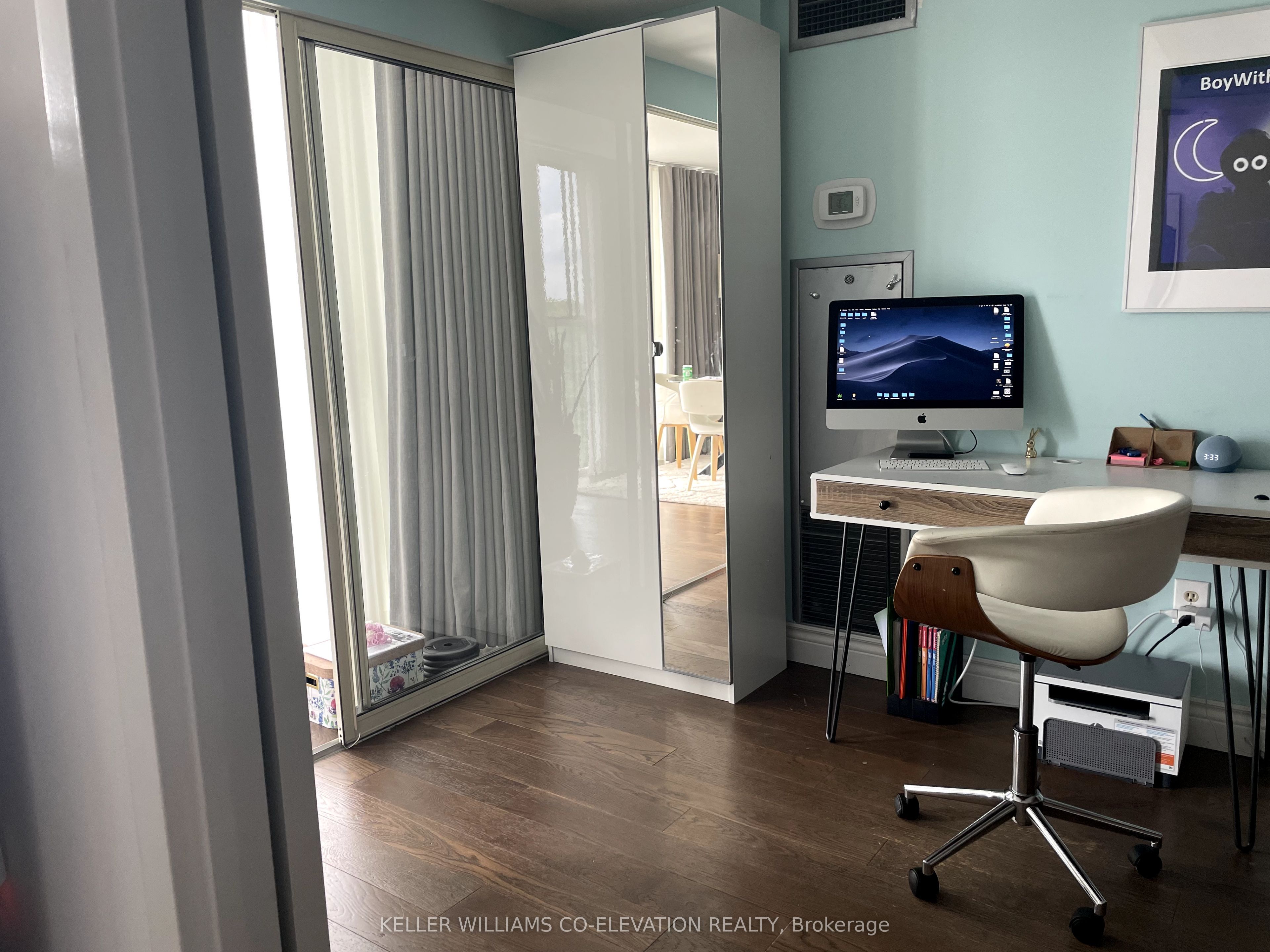 2091 Hurontario Street, #707