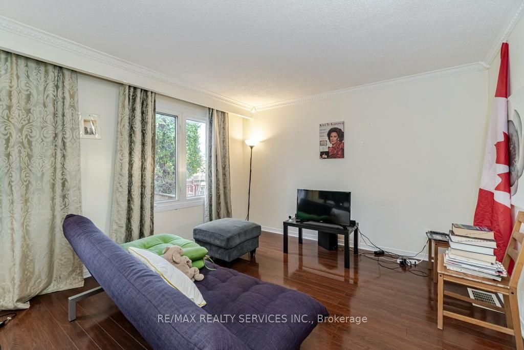 13 Weybridge Trail