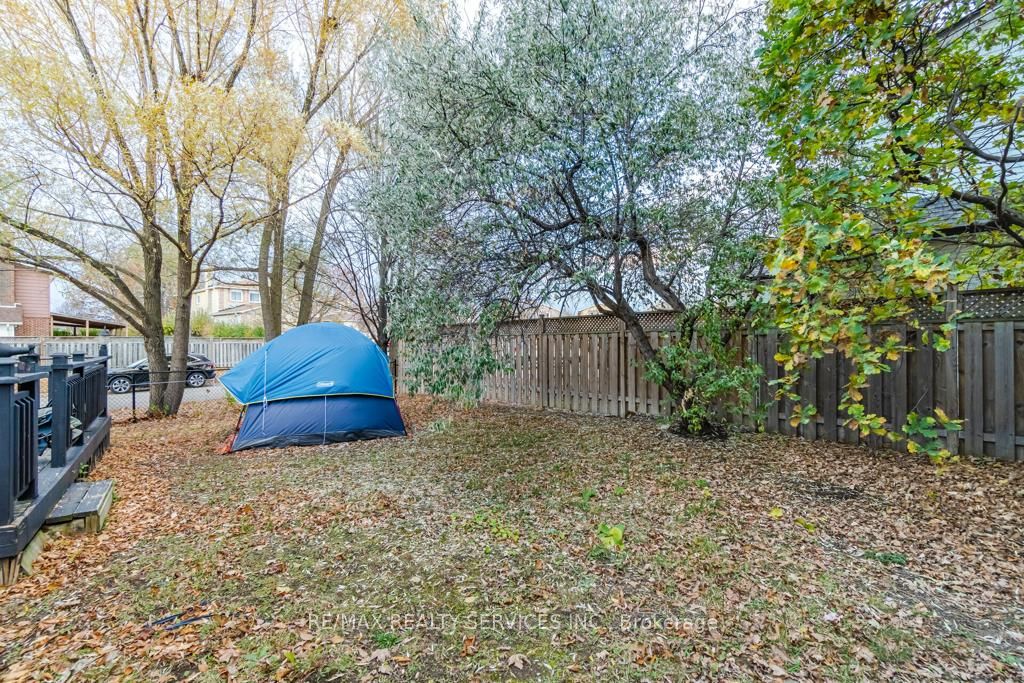 13 Weybridge Trail