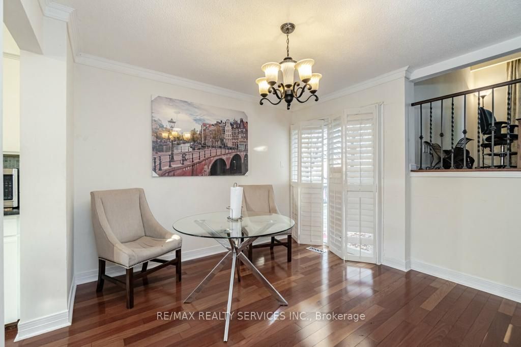 13 Weybridge Trail