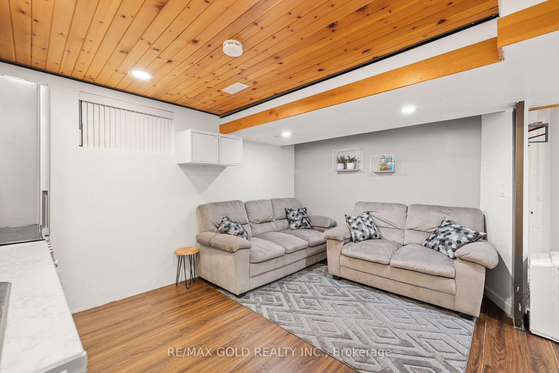 20 Hatfield Crescent