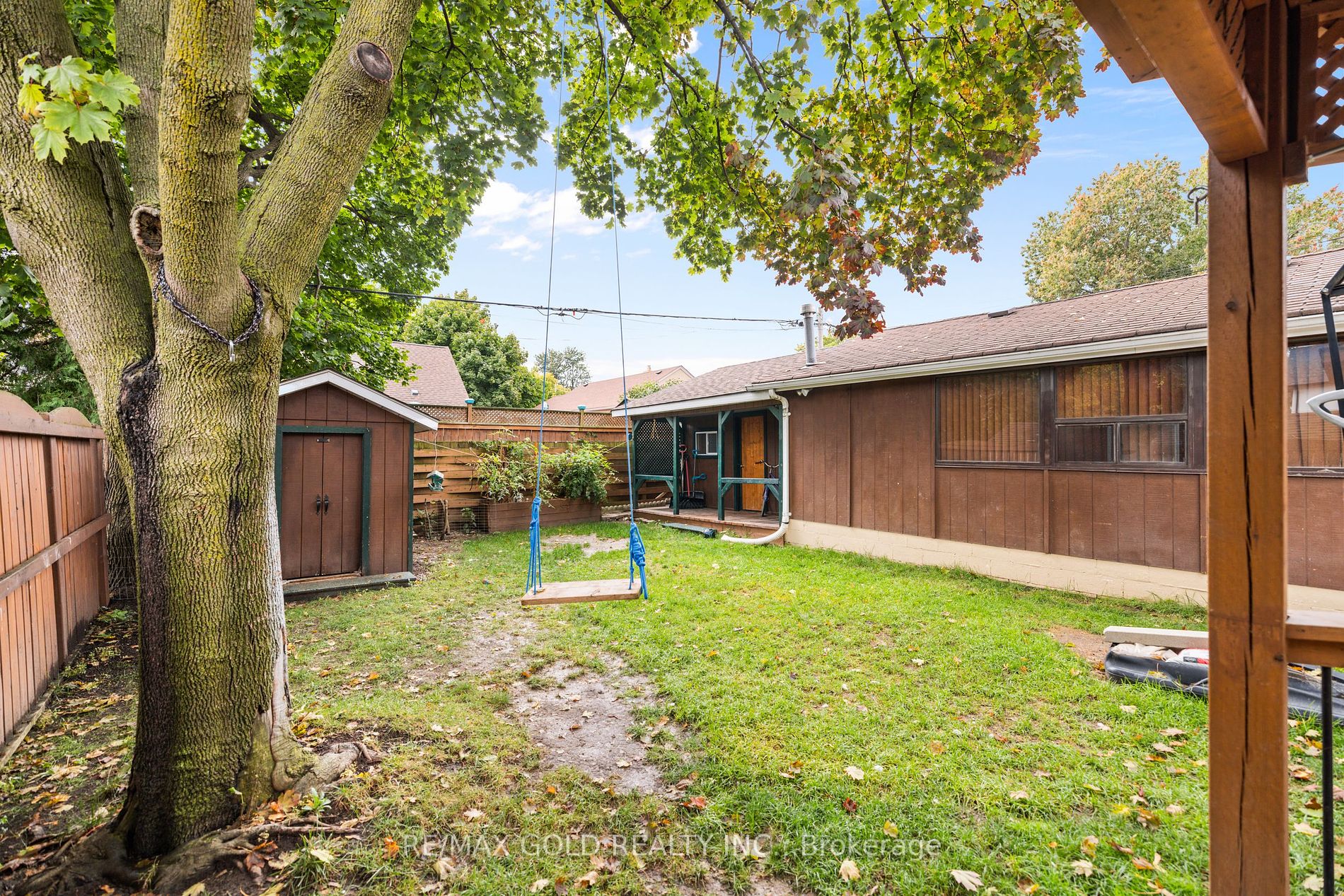 20 Hatfield Crescent