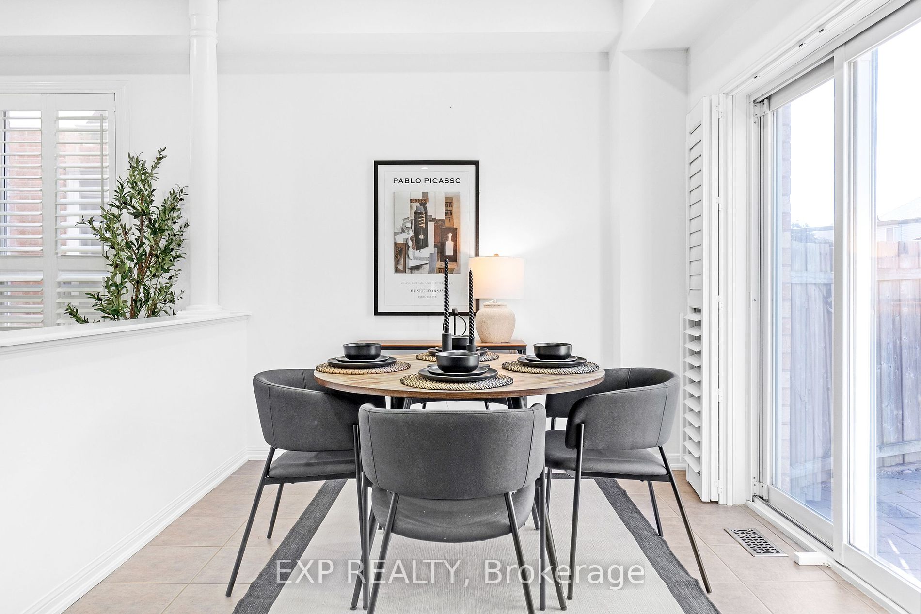183 Featherstone Road