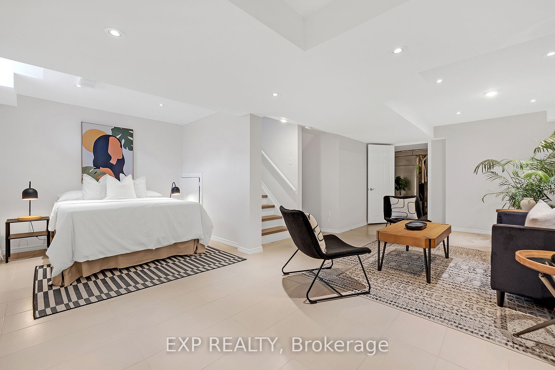 183 Featherstone Road